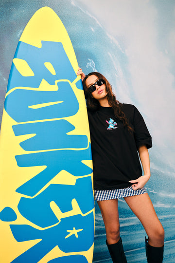 UNISEX Friend in Need Oversized T-shirt