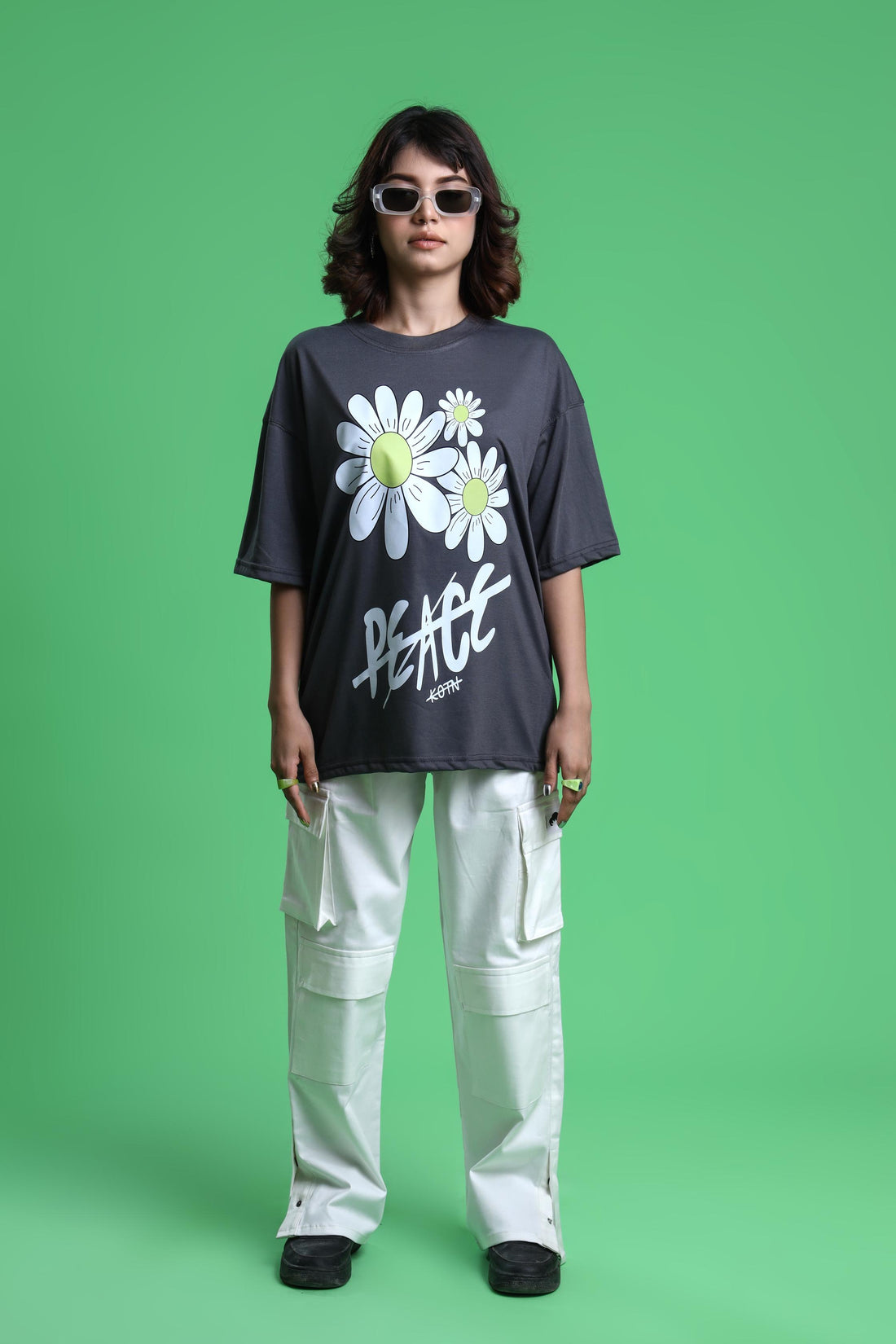 UNISEX PEACE GRAY OVERSIZED T-SHIRT STREET ESSENTIALS