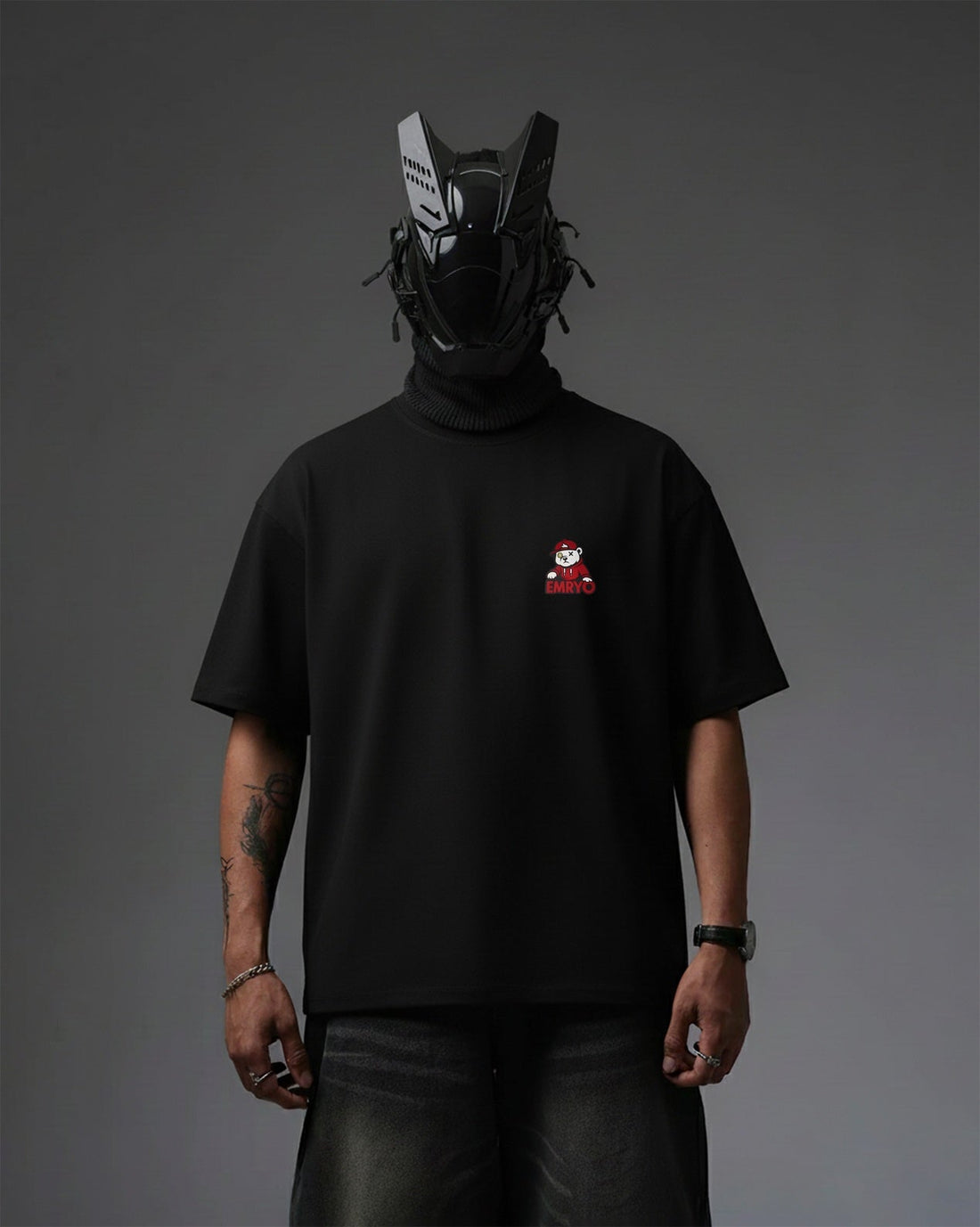 UNISEX Skater-Bot Embroidery Over-Sized T Shirt ANIME