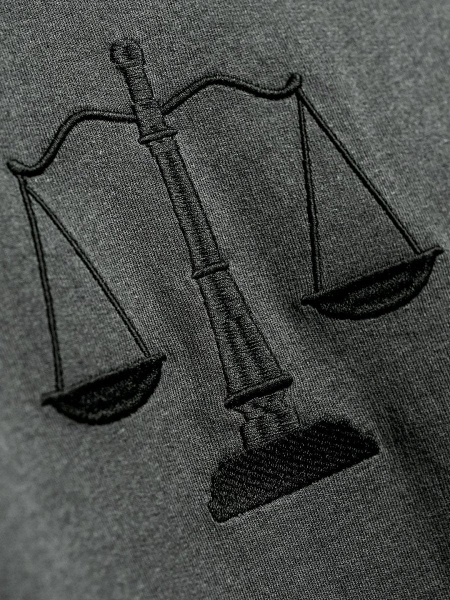 UNISEX God of Justice !