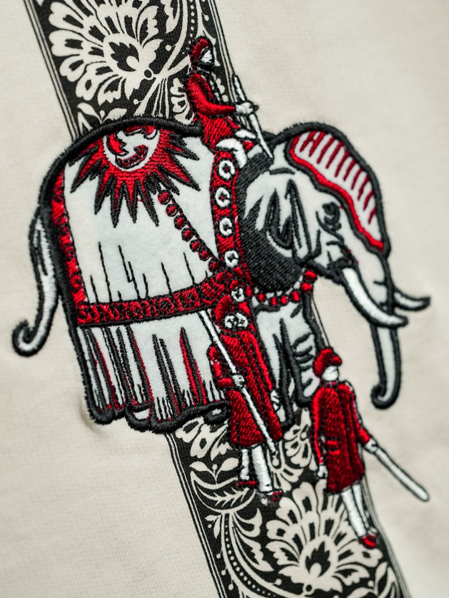 UNISEX Great Embroidered STREET ESSENTIALS
