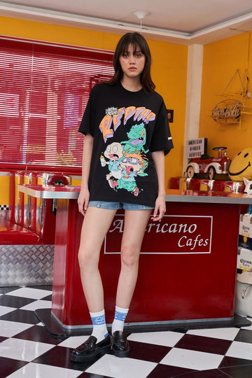 UNISEX Reptar Oversized T-Shirt